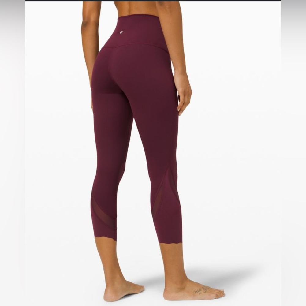 LULULEMON Wunder Under High-Rise Crop 23" *Roll Down Scallop SIZE 2 - Picture 1 of 9